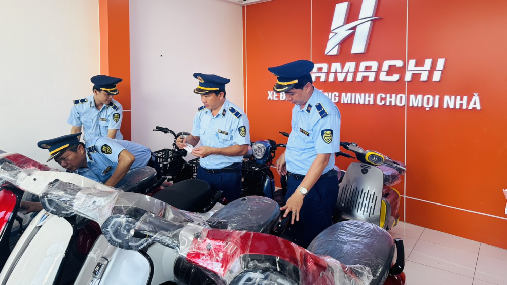 Kiểm tra chuỗi kinh doanh xe điện tại 12 tỉnh, thành phố, phát hiện nhiều vi phạm